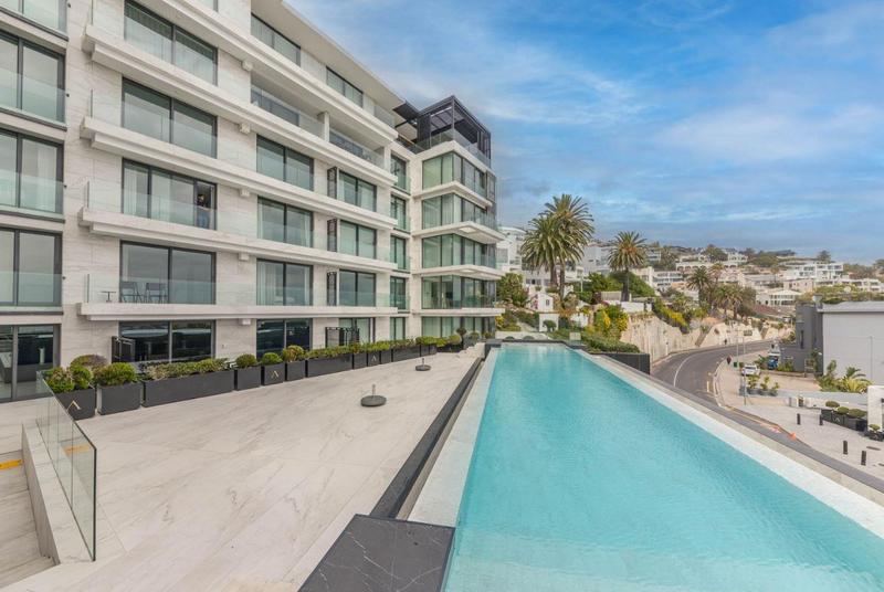 3 Bedroom Property for Sale in Bantry Bay Western Cape
